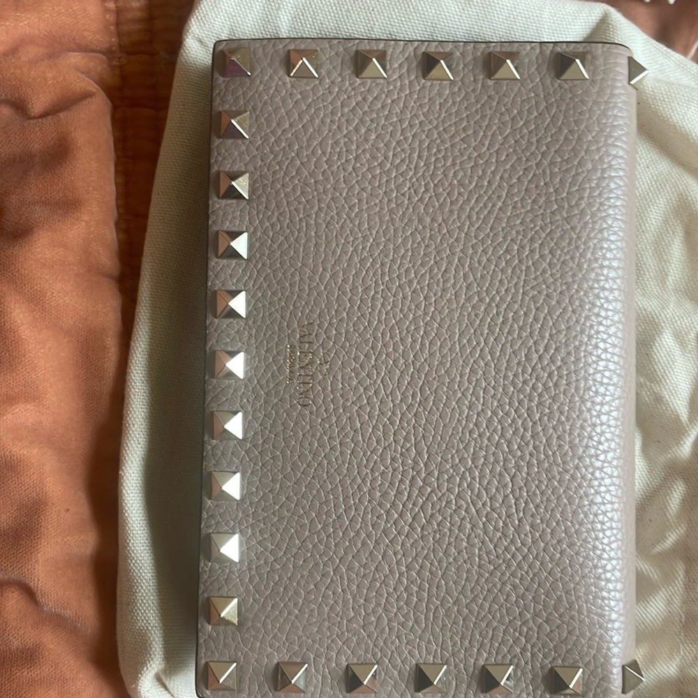 Valentine Clutch/Cross Body Bag - Picture 3 of 4